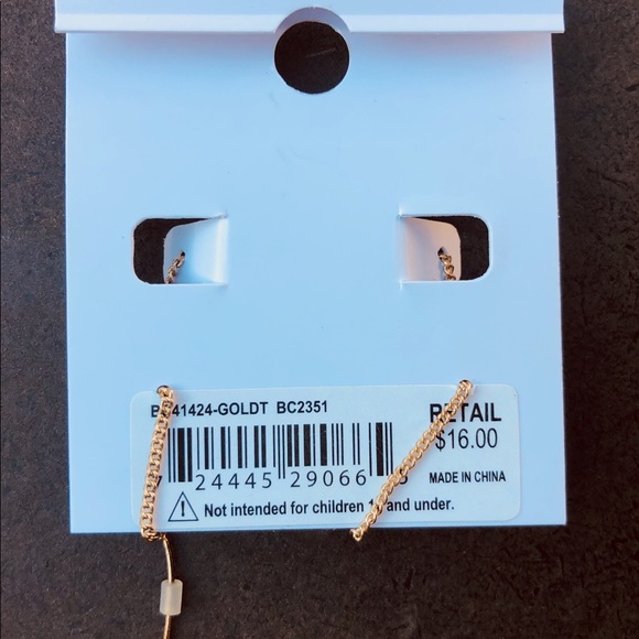 BCBG Generation / BCBGeneration earrings. - Picture 3 of 4